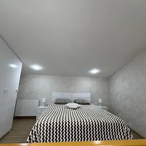 tamuna-apartment.alltbilisihotels.com/